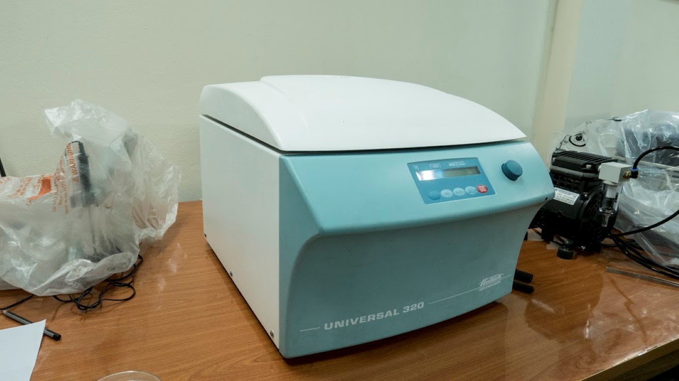 Centrifugation machine